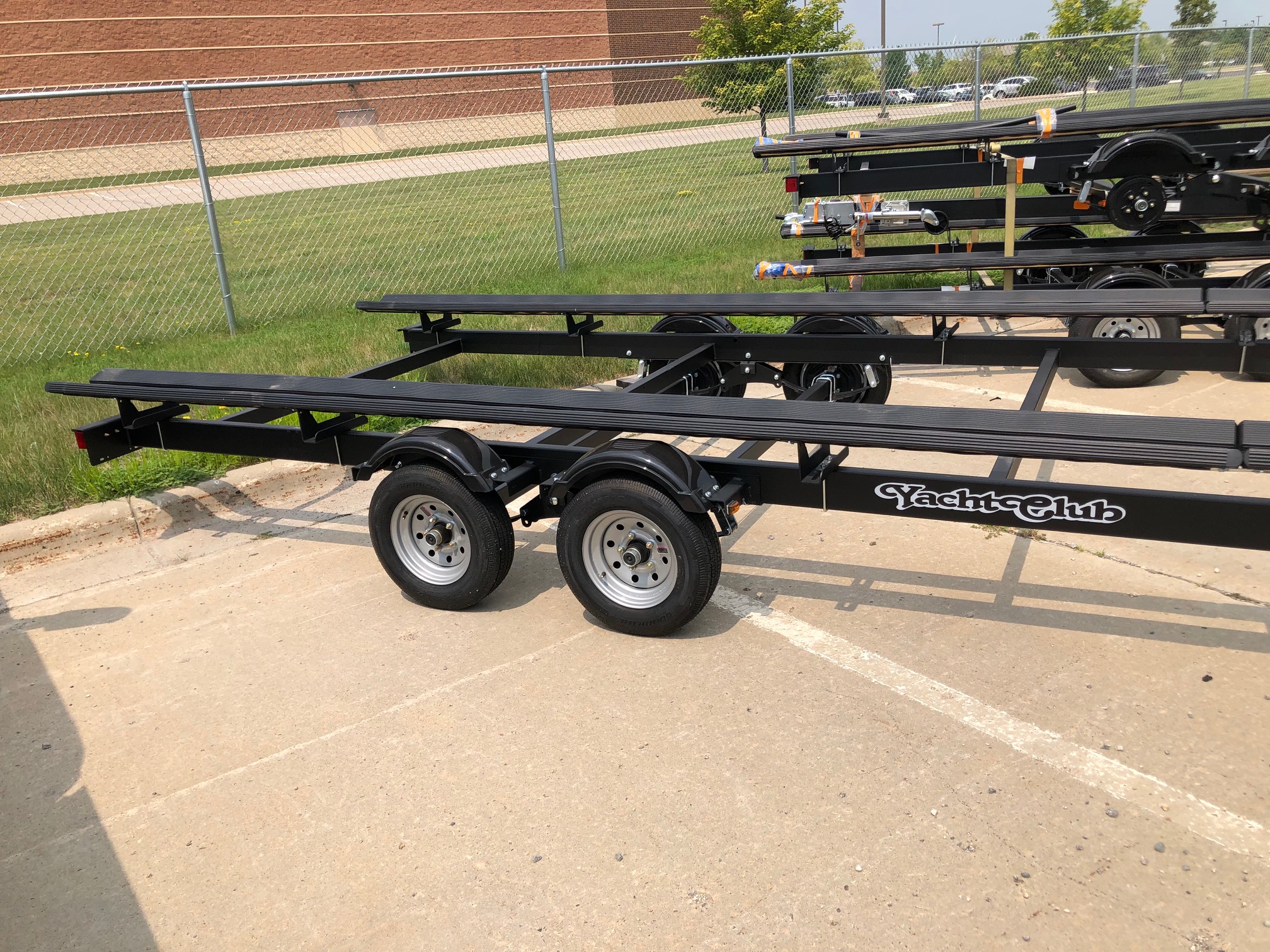 yacht club trailers humboldt iowa