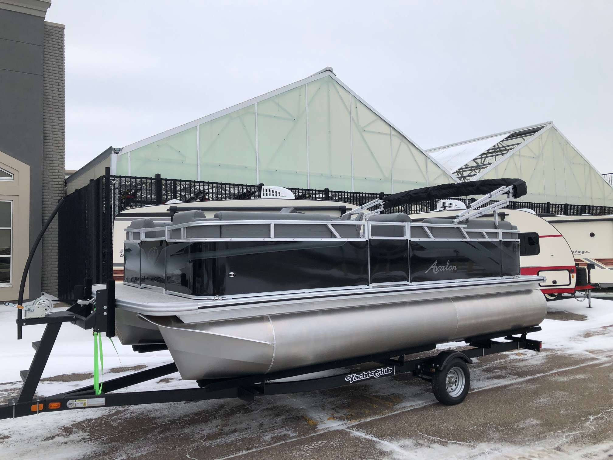 2023 AVALON VTX 1980(20′) CRUISE Pontoon1