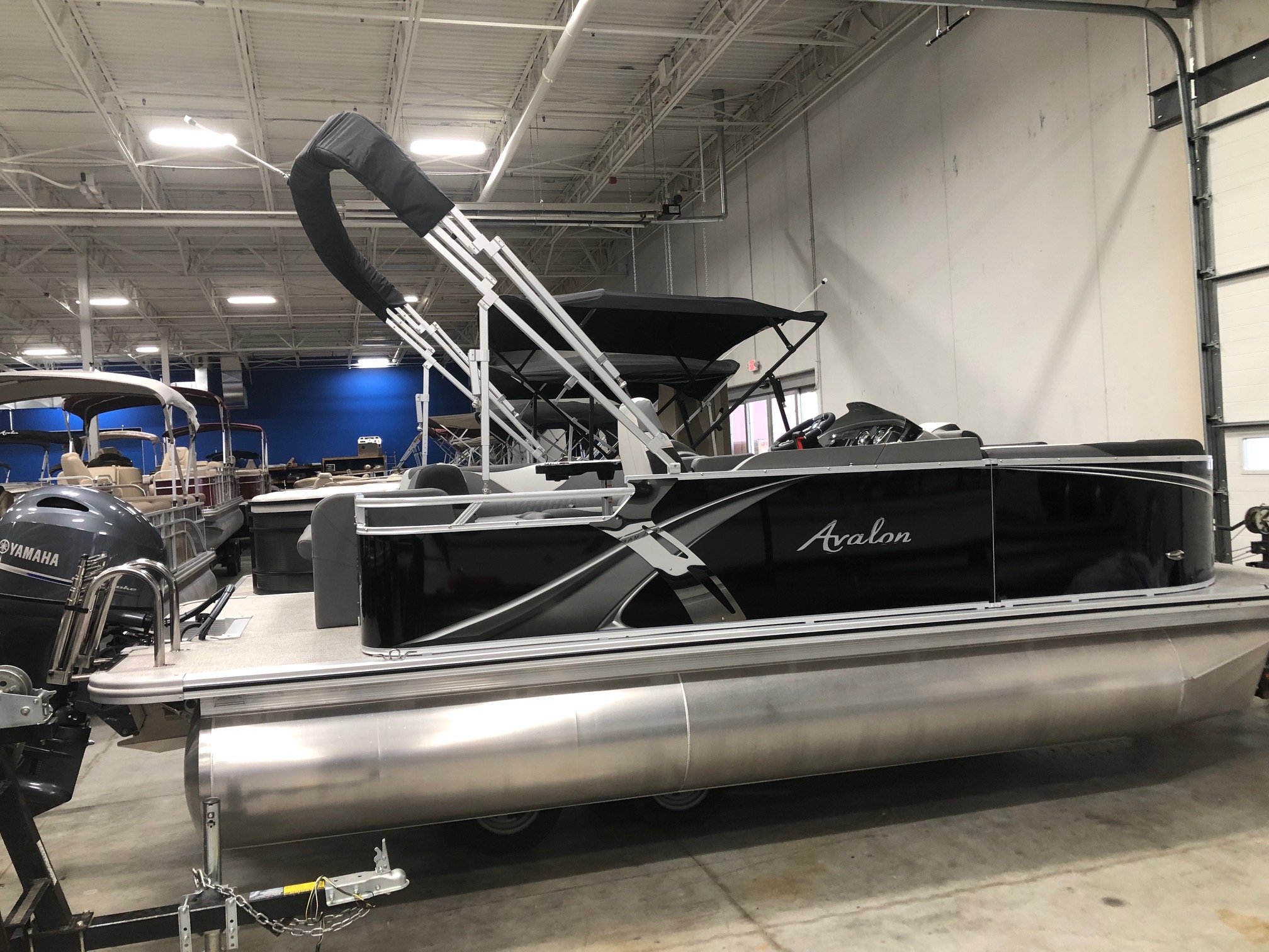 2023 Avalon LSZ 1985 CRB(20′) Rear Bench + Yamaha 90 HP - Pontoon1