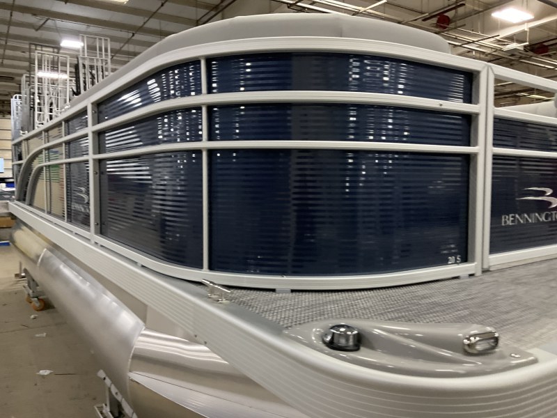 2308379_13 2308379_13