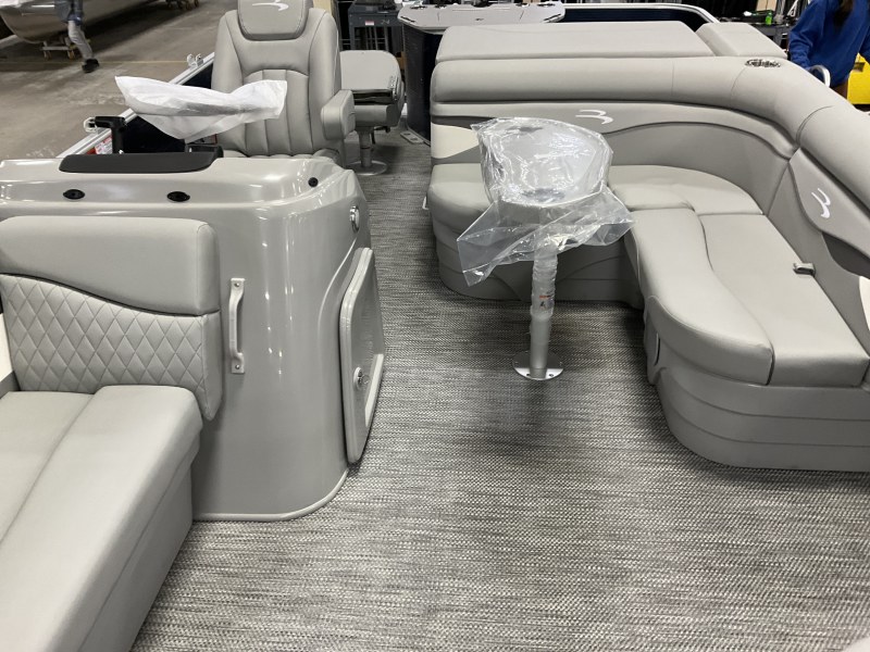 2308379_25 2308379_25